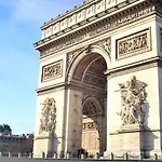De Saint Georges 3* Paris