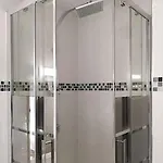 De Saint Georges Отель